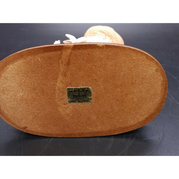 Vintage Da VINCI COLLECTION figurine 5.5" Farm Boy W Rabbits Excellent Condition - Picture 9 of 11